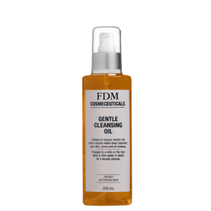 Fleur De Mer gentle cleansing oil in clear bottle with pump
