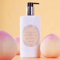 MOR Emporium Blanc Peach Delight Hand & Body Lotion 500ml - Image 2