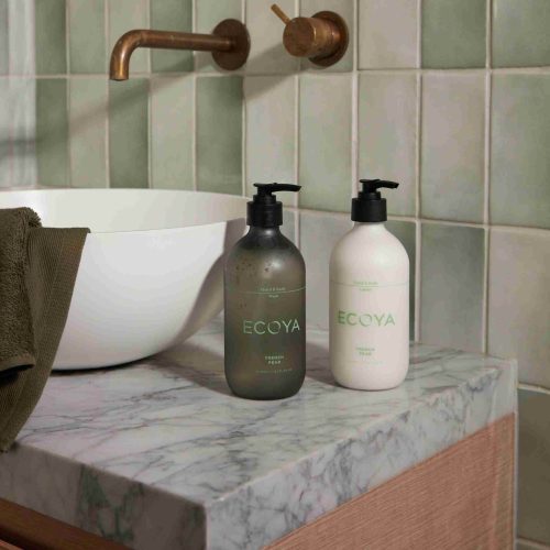 lifestlye-fp-lotion-1-2048x2560